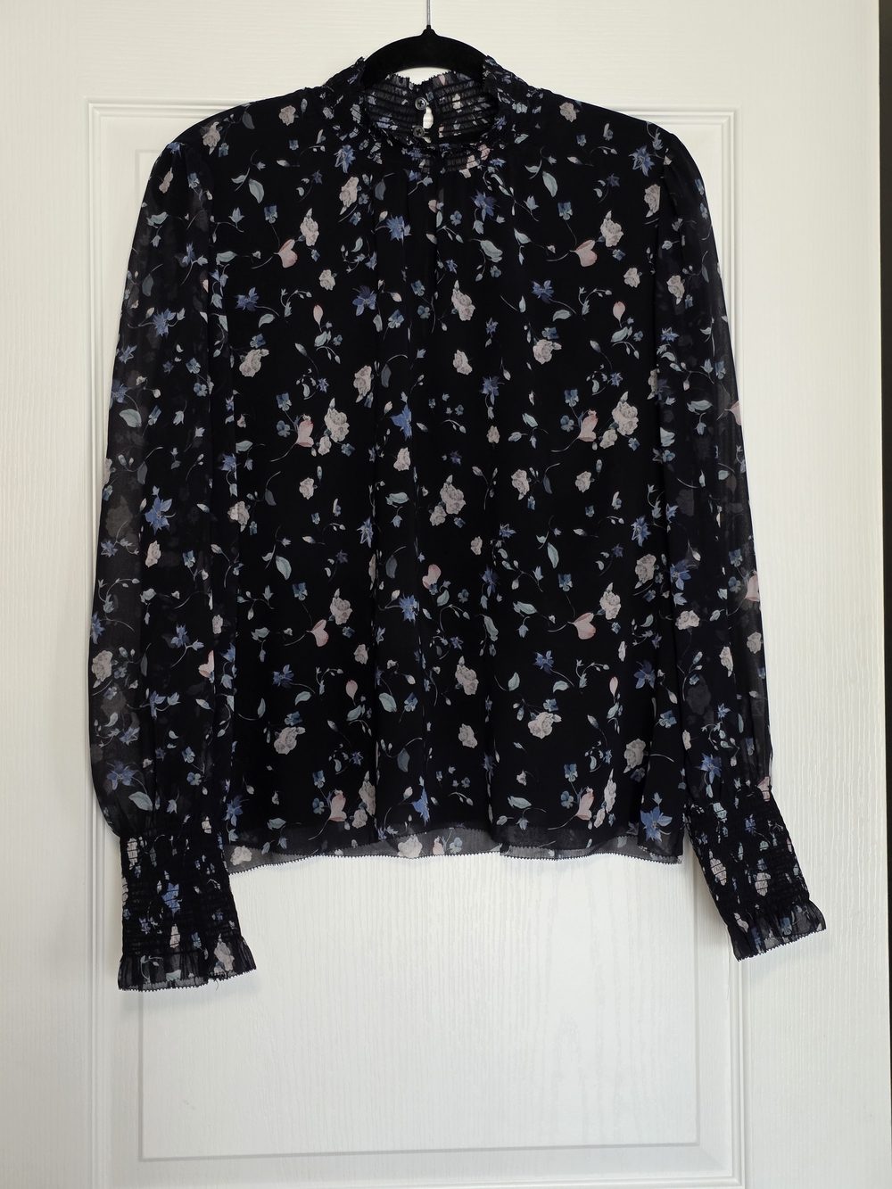 NWOT Aritzia Wilfred Alexis Blouse - Spring Medley Black Size M - Picture 4 of 9